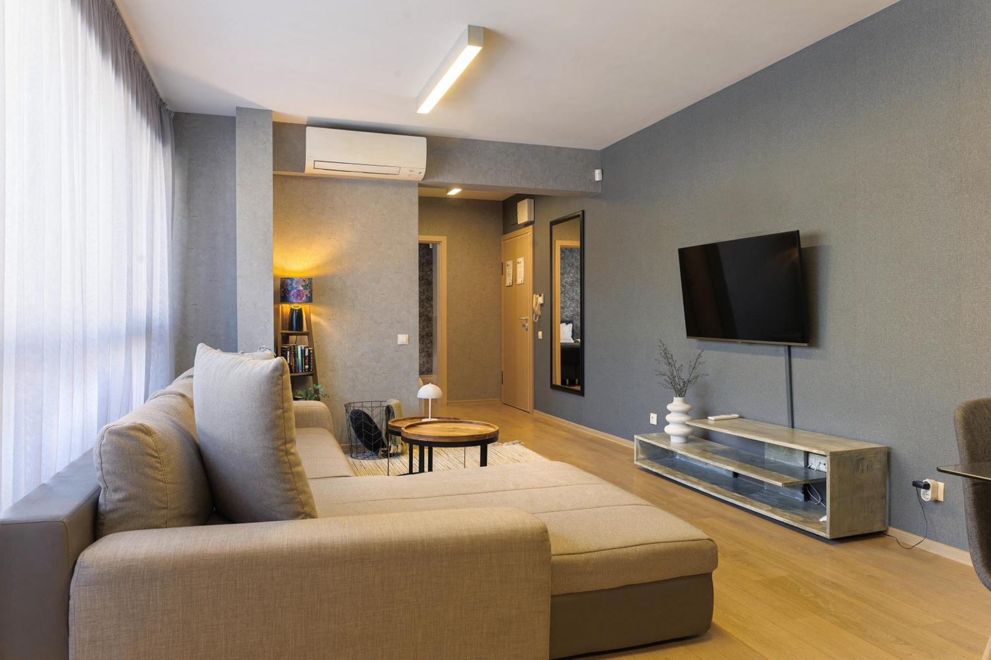 City Center Apartments With Parking Plovdiv Kültér fotó
