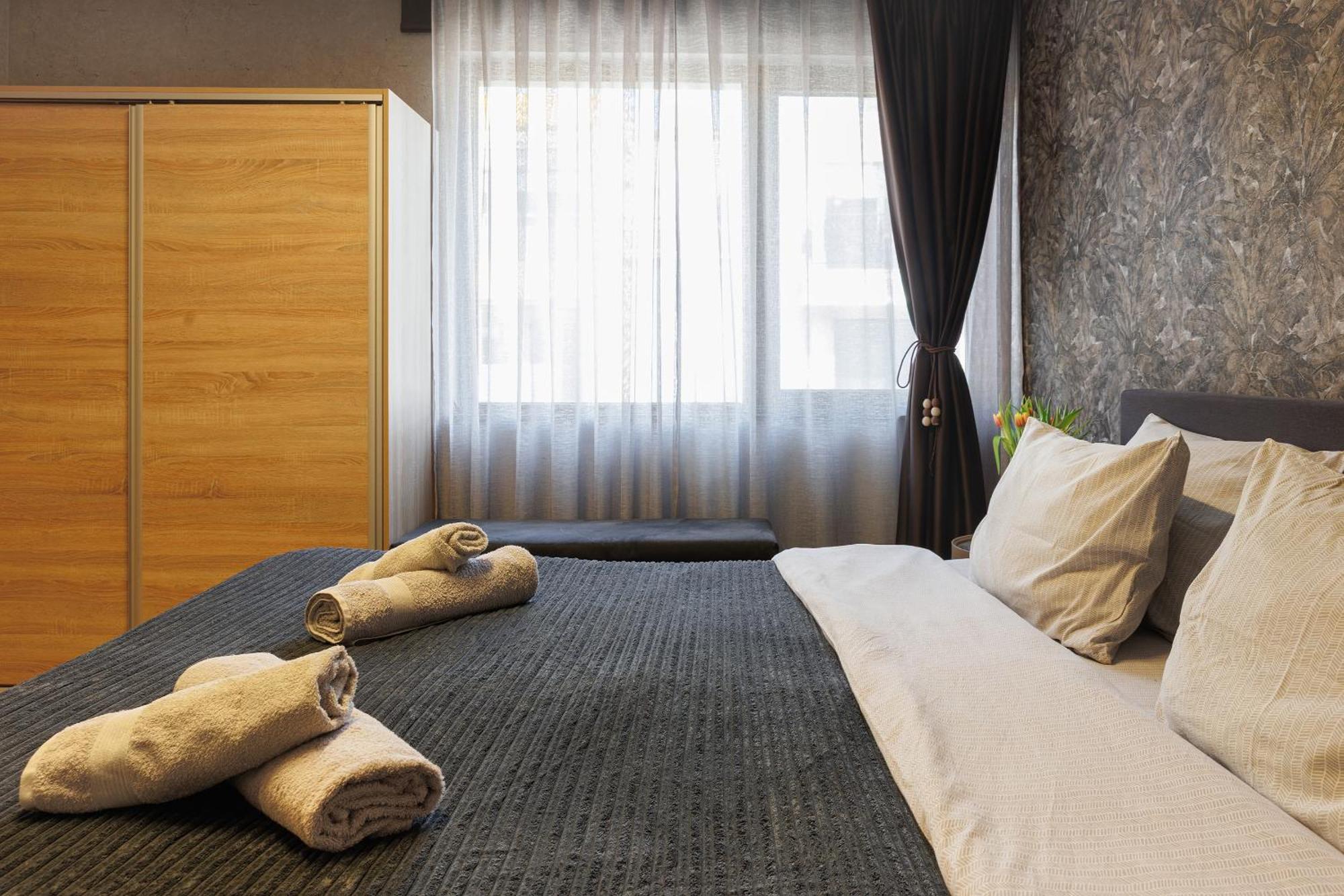 City Center Apartments With Parking Plovdiv Kültér fotó